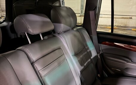 Toyota Land Cruiser Prado 120 рестайлинг, 2007 год, 1 999 999 рублей, 7 фотография