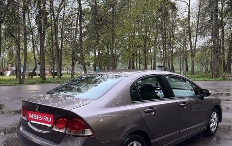 Honda Civic VIII, 2010 год, 750 000 рублей, 2 фотография