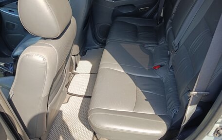 Toyota Land Cruiser Prado 120 рестайлинг, 2005 год, 1 890 000 рублей, 9 фотография