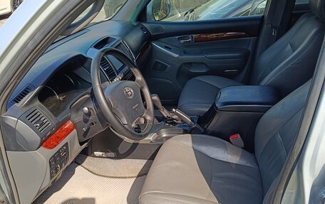 Toyota Land Cruiser Prado 120 рестайлинг, 2005 год, 1 890 000 рублей, 7 фотография