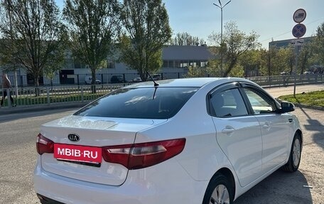 KIA Rio III рестайлинг, 2012 год, 860 000 рублей, 2 фотография