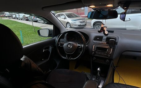 Volkswagen Polo VI (EU Market), 2017 год, 950 000 рублей, 11 фотография