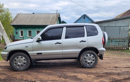 Chevrolet Niva I рестайлинг, 2004 год, 313 000 рублей, 8 фотография
