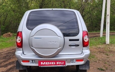 Chevrolet Niva I рестайлинг, 2004 год, 313 000 рублей, 5 фотография