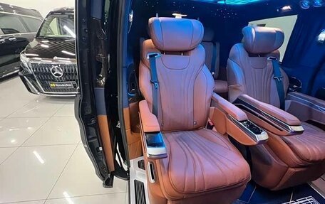 Mercedes-Benz V-Класс, 2024 год, 7 790 000 рублей, 9 фотография