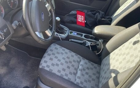 Ford Focus II рестайлинг, 2007 год, 320 000 рублей, 4 фотография