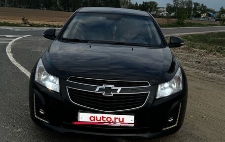 Chevrolet Cruze II, 2014 год, 745 000 рублей, 3 фотография