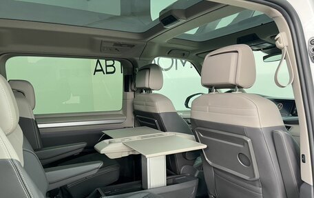 Volkswagen Multivan, 2025 год, 9 975 000 рублей, 20 фотография