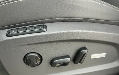 Volkswagen Multivan, 2025 год, 9 975 000 рублей, 18 фотография