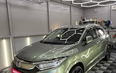 Honda Vezel, 2018 год, 1 899 999 рублей, 9 фотография