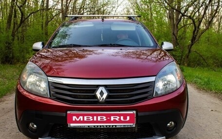 Renault Sandero I, 2011 год, 588 000 рублей, 2 фотография