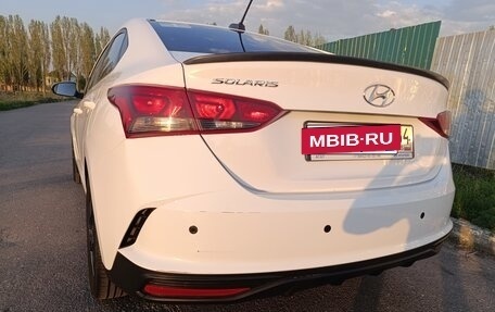Hyundai Solaris II рестайлинг, 2021 год, 1 700 000 рублей, 3 фотография