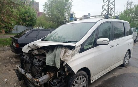 Mazda Biante, 2012 год, 600 000 рублей, 3 фотография