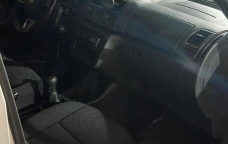 Skoda Fabia II, 2014 год, 390 000 рублей, 13 фотография
