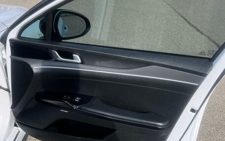 KIA K5, 2021 год, 2 350 000 рублей, 9 фотография