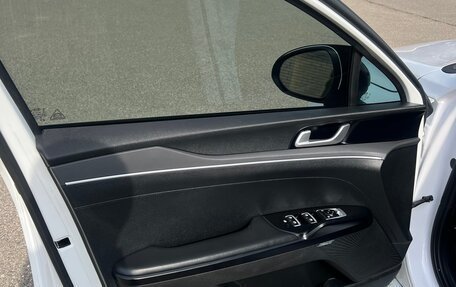KIA K5, 2021 год, 2 350 000 рублей, 7 фотография