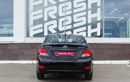 Hyundai Solaris II рестайлинг, 2012 год, 950 000 рублей, 4 фотография