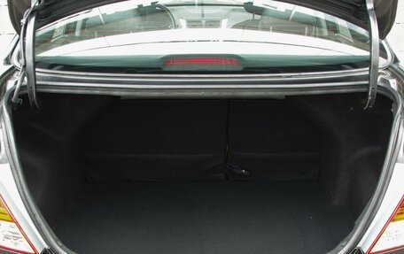 Hyundai Solaris II рестайлинг, 2012 год, 950 000 рублей, 23 фотография