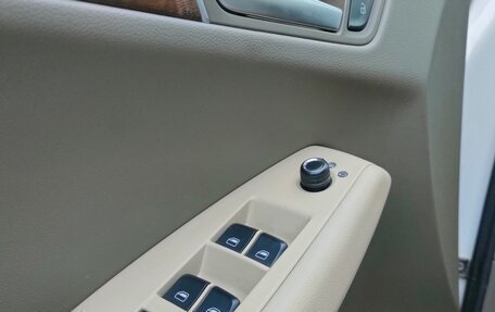Audi Q5, 2012 год, 1 950 000 рублей, 11 фотография