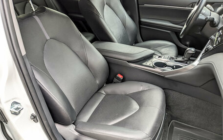 Toyota Camry, 2021 год, 3 535 000 рублей, 24 фотография