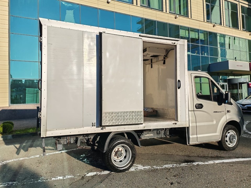 ГАЗ ГАЗель Next, 2017 год, 3 350 000 рублей, 9 фотография