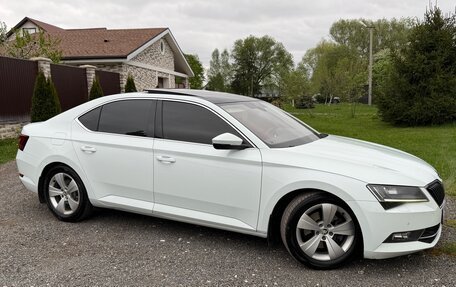 Skoda Superb III рестайлинг, 2016 год, 1 950 000 рублей, 2 фотография