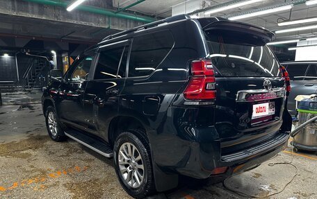 Toyota Land Cruiser Prado 150 рестайлинг 2, 2017 год, 4 300 000 рублей, 4 фотография