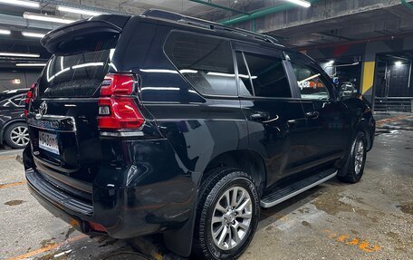 Toyota Land Cruiser Prado 150 рестайлинг 2, 2017 год, 4 300 000 рублей, 5 фотография