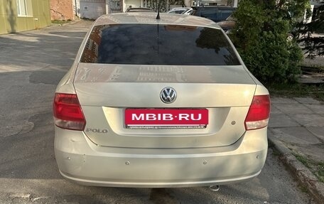 Volkswagen Polo VI (EU Market), 2011 год, 630 000 рублей, 3 фотография