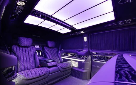 Mercedes-Benz V-Класс, 2026 год, 53 000 000 рублей, 16 фотография