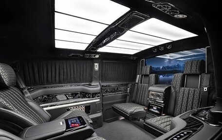Mercedes-Benz V-Класс, 2026 год, 53 000 000 рублей, 14 фотография