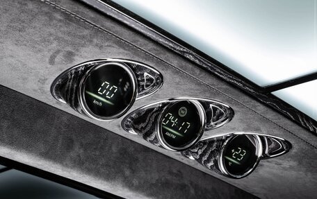 Mercedes-Benz V-Класс, 2026 год, 53 000 000 рублей, 32 фотография