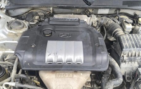 Hyundai Sonata IV рестайлинг, 2004 год, 270 000 рублей, 2 фотография