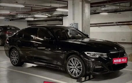 BMW 3 серия, 2019 год, 3 650 000 рублей, 2 фотография