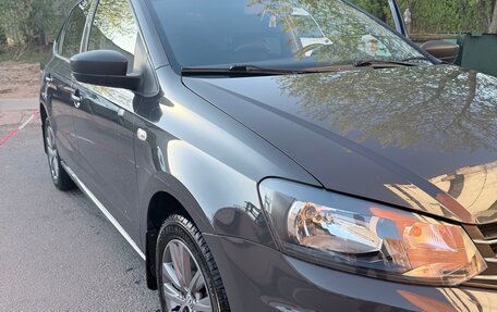 Volkswagen Polo VI (EU Market), 2017 год, 1 199 000 рублей, 2 фотография