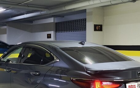 Lexus ES VII, 2020 год, 4 490 000 рублей, 5 фотография