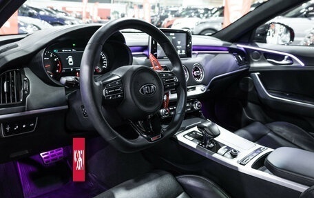 KIA Stinger I, 2018 год, 2 499 700 рублей, 15 фотография