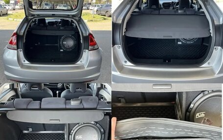 Honda Insight II рестайлинг, 2012 год, 940 000 рублей, 14 фотография
