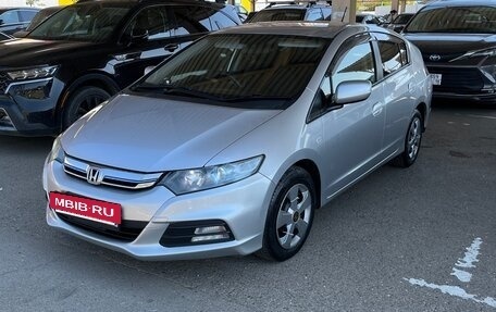 Honda Insight II рестайлинг, 2012 год, 940 000 рублей, 4 фотография