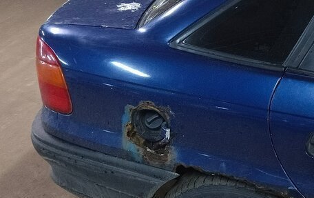 Opel Astra F, 1994 год, 165 000 рублей, 3 фотография