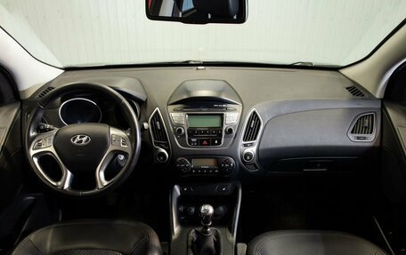 Hyundai ix35 I рестайлинг, 2010 год, 1 380 000 рублей, 20 фотография