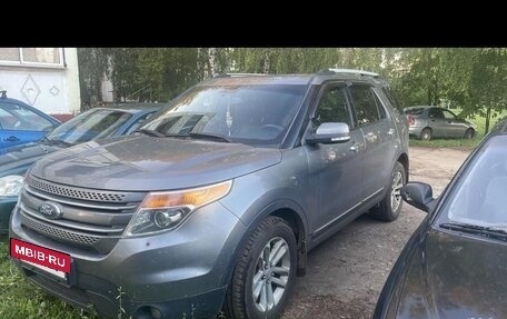 Ford Explorer VI, 2012 год, 1 200 000 рублей, 3 фотография