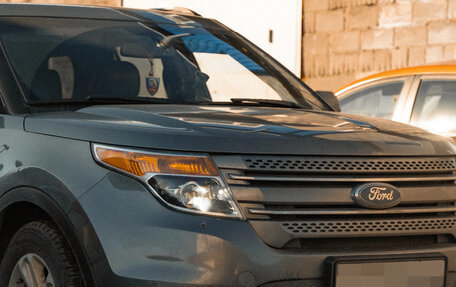 Ford Explorer VI, 2012 год, 1 200 000 рублей, 11 фотография