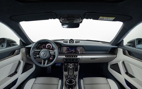 Porsche 911, 2026 год, 43 590 000 рублей, 32 фотография