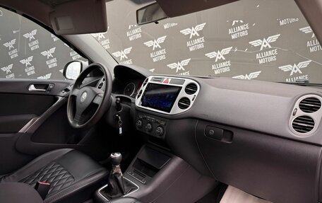 Volkswagen Tiguan I, 2008 год, 955 000 рублей, 21 фотография
