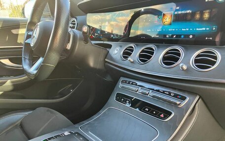 Mercedes-Benz E-Класс, 2021 год, 4 790 000 рублей, 11 фотография