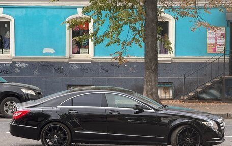 Mercedes-Benz CLS, 2013 год, 2 100 000 рублей, 13 фотография