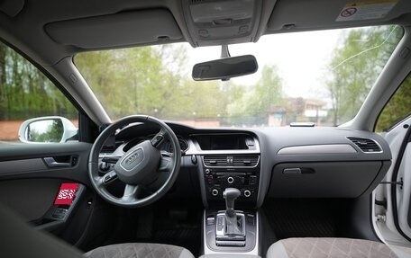 Audi A4, 2012 год, 1 390 000 рублей, 5 фотография