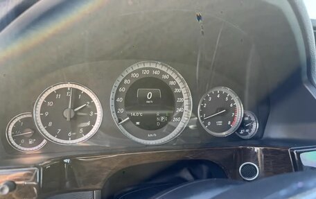 Mercedes-Benz E-Класс, 2013 год, 1 650 000 рублей, 14 фотография