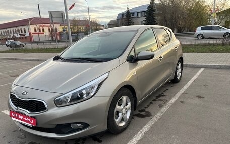 KIA cee'd III, 2012 год, 890 000 рублей, 2 фотография